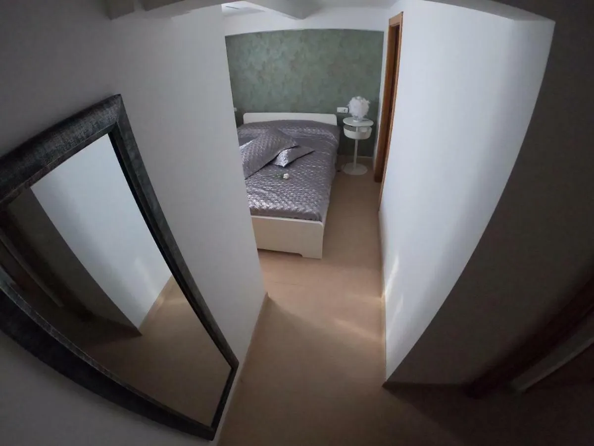 Apartamento A Primera Linea De Mar En Platja D'Aro 0*,