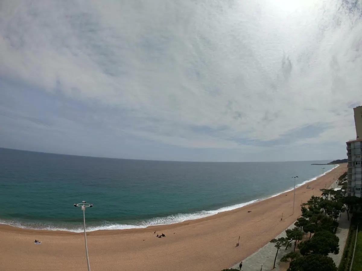 Apartamento A Primera Linea De Mar En Platja D'Aro 0*,  Spain